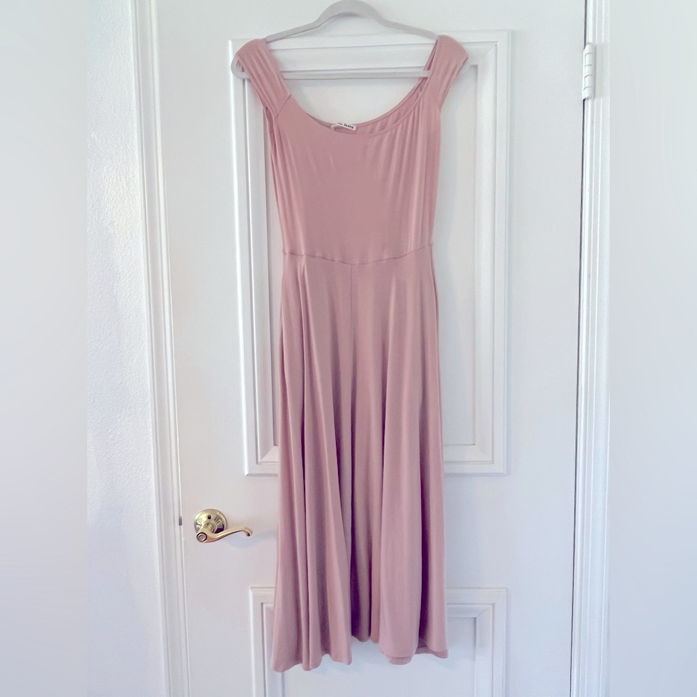 Reformation Ballerina-inspired Stretch Dusty Rose Dress 🌸